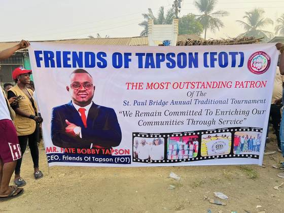 Friends of Tapson honoured as patron of the St. Paul Bridge tournament